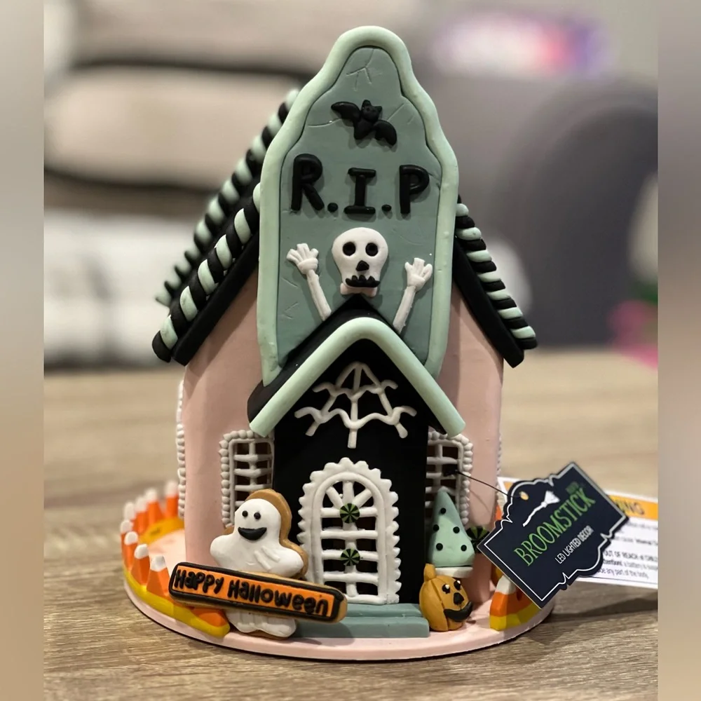 Halloween Haunted House LED lighted Party Decoration